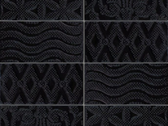 Masia-Black-Jewel